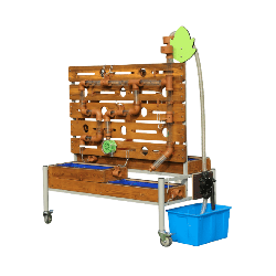 Mobile Outdoor Water Play System for the Kindergarten