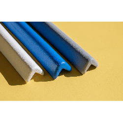 Protection d'angle - 100 x 5,4 x 5,4 cm / 100 x 3,8 x 3,8 cm