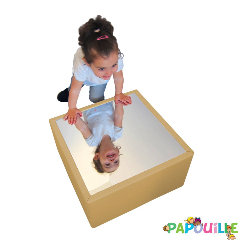 Module en mousse avec miroir
