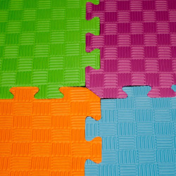 4 grands tapis dalle carré puzzle 100 x 100 x 1cm