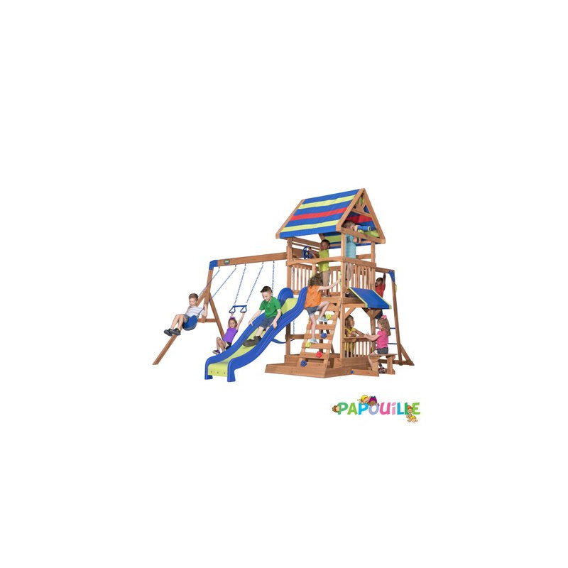 Aire de jeu en bois avec toboggan balançoire et plateforme