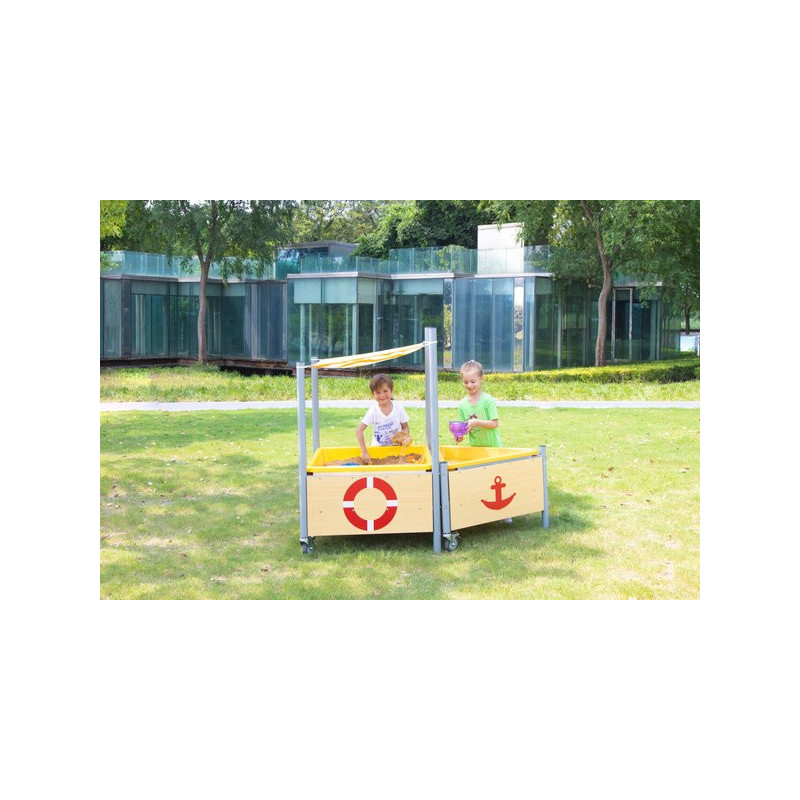 Mobile Mud Table with sloping Roof